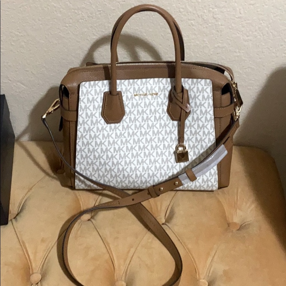Michael Kors Tote